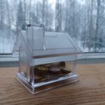 SUU SÄKKIÄ MYÖTEN